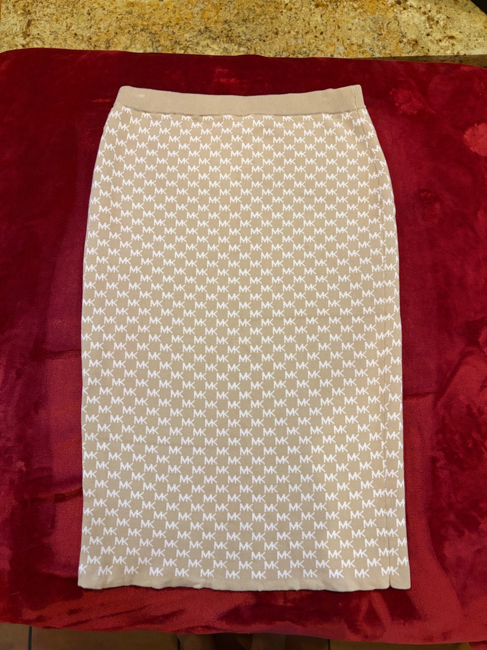 Michael Kors Beige Monogram Jacquard Knit Midi Pencil Skirt — Size Large